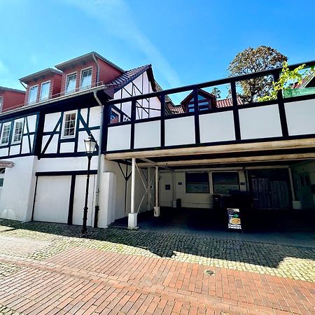 Jasta Homes Altstadt, Zentral, Ueberdachter Parkplatz, Netflix, Vollausstattung, Loft, Modern Und Komfort Hamelin Luaran gambar